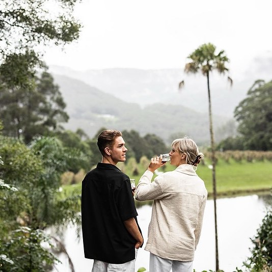 November is NSW Wine Month 🍷 With 9 wineries across the shoalhaven region, Yarrawa Estate in Kangaroo Valley is bar far the most intimate and unique. Pre book a cellar door tasting and enjoy a flight of six selected wines of Yarrawa Estate.
$15pp* for a wine tasting & $15 (small) $20(large) for a cheese platter featuring a selection of Sue's homemade delicacies.
Pre book via 02 4465 1165 or 0404762844 info@yarrawaestate.com.au*Groups over 6 an additional weekend surcharge of $5pp.
https://www.yarrawaestate.com/visit-us