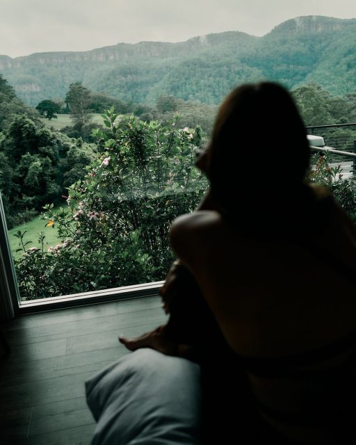 It’s no secret that Kangaroo Valley is a photographer’s paradise, but every now and then, someone captures the Valley in a way that makes even us locals stop and stare. 🌿The incredibly talented @matt_banahan stayed at the award-winning @amaroosprings, and the results are breathtaking.There is a specific kind of magic in how a great photographer can capture the essence of this place—the shifting mist, the slow pace of time, and that quiet, grounded energy that defines the KV experience. From morning brews wrapped in woollens to spotting wildlife across the ridges, Matt has bottled the feeling of a weekend away perfectly.Ready for your own slow-down?
Book your escape at Amaroo Springs and bring your camera—the Valley is waiting for its next close-up.📍 Amaroo Springs, Kangaroo Valley
📸 @matt_banahan#VisitKangarooValley #AmarooSprings #Shoalhaven #SouthCoastNSW #PhotographyParadise #SlowLiving #NaturePhotography #KangarooValley @visitnsw @visitnsw