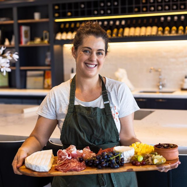 🌸 The Mother of All Sundays 🌸 Kangaroo Valley is hosting Street Beats & Eats 10th May (9 am – 4 pm). It’s a valley-style open-air celebration of Shoalhaven Food Network'‘s Autumn food month:Boutique Bites: Enjoy a 3 course Mother’s Day lunch Osteria La Vallata, Mexican brunch from @thevalleytablekv at the Kangaroo Valley Farmers Markets held at @the_friendly_inn, bubbles and canapés at @caterina__kv or settle in for a long lunch at Wildes Boutique HotelVillage Vibes: Live music throughout the village wrapped up with a bubble disco at @thehivekv .Local Gifts: Shop the valley’s unique boutiques then stop by the Kangaroo Valley Preschool flower and bake sale for a last-minute gift with heart that supports our local community.